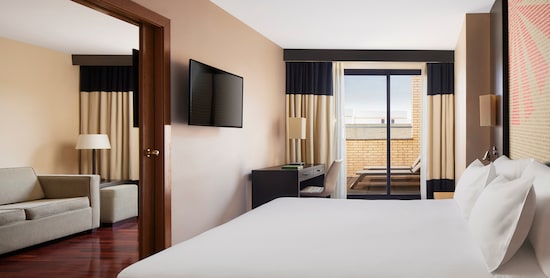 iStay by NH Ciudad de Valencia Hotel